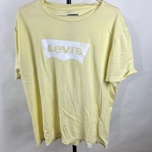 Levi Men’s Size XL Yellow T-shirt